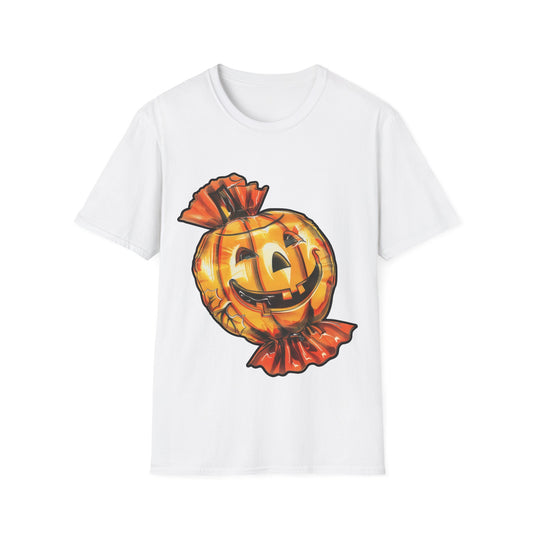 T-Shirt with Scary Vintage Pumpkin Halloween Design